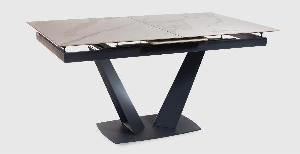 Обеденные столы