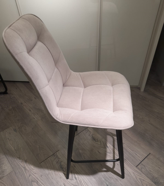 Стул полубарный "Денвер" (Стул полубарный "Денвер" Lovers 26/ ЧЕРНЫЕ МУАР. Размер 490 * 600 мм )