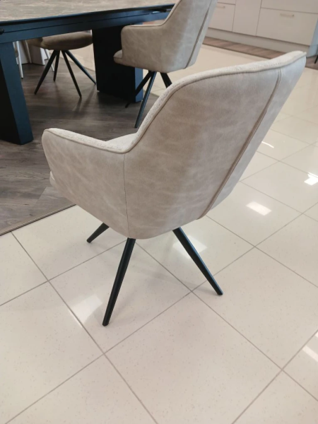 Стул "НАЯ 360" поворотный (BELLA03+KIPRUS02 / НОЖКИ ЧЕРНЫЕ)