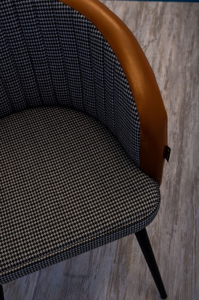 Стул кухонный "Шарм" (Цвет LATTE LUX 407 / ГОБЕЛЕН ЛОТОС КЛАССИК / ЧЁРНЫЙ МУАР, Размер 620 мм *840 мм *520 мм / 450 мм)