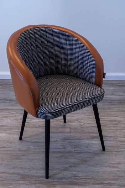 Стул кухонный "Шарм" (Цвет LATTE LUX 407 / ГОБЕЛЕН ЛОТОС КЛАССИК / ЧЁРНЫЙ МУАР, Размер 620 мм *840 мм *520 мм / 450 мм)