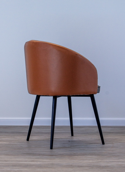 Стул кухонный "Шарм" (Цвет LATTE LUX 407 / ГОБЕЛЕН ЛОТОС КЛАССИК / ЧЁРНЫЙ МУАР, Размер 620 мм *840 мм *520 мм / 450 мм)