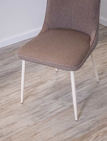 Стул кухонный DX-2573 (OTE MOHAIR-440, БЕЖЕВЫЙ/БЕЛЫЙ МОЛОЧНЫЙ WHITE-2)