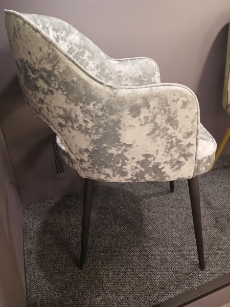 Стул кухонный "Палермо" поворотный (CRASH 42 / ЧЕРНЫЙ МУАР. Размеры 850 мм * 430 мм * 480 мм)